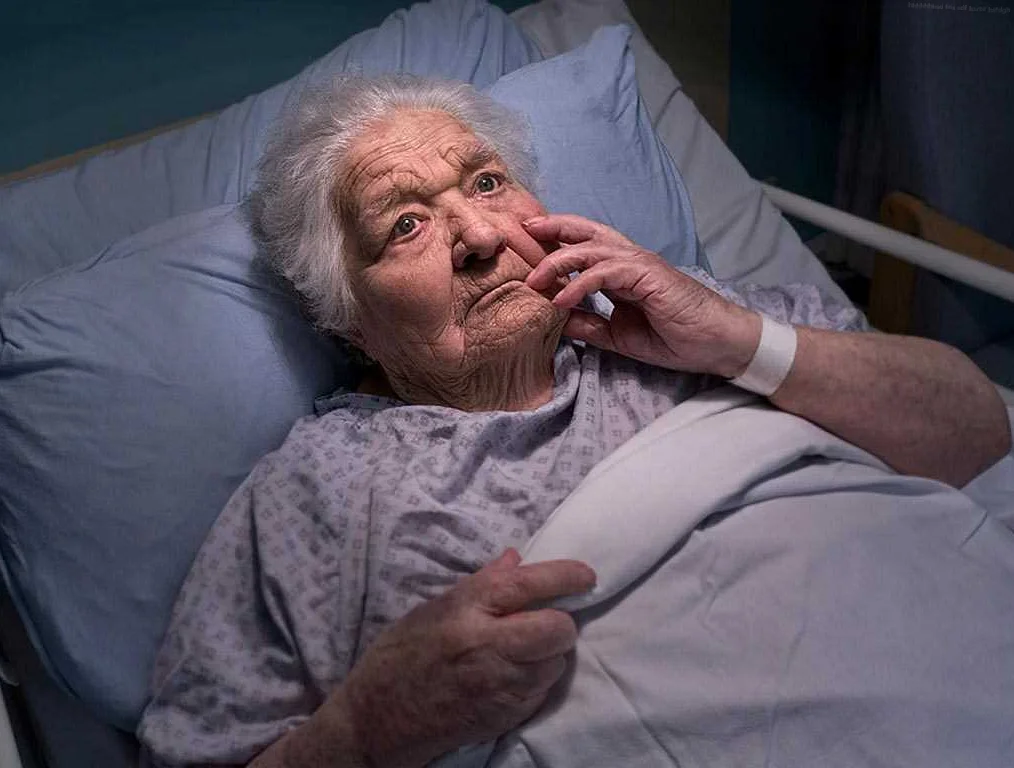 Как подготовиться к госпитализации пожилых родственников?